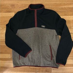 L.L.Bean Men’s Sweater Fleece Pullover in Dark Hunter Gray, Size Large